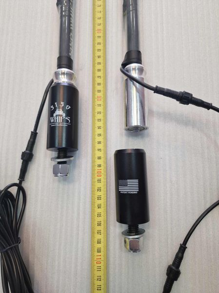 LED флагштоки 5150Whips 187 3ft (94см), комплект 2шт., можливість підключення стопів та поворотників, керування через додаток 5150WHIPS-187-3FT фото