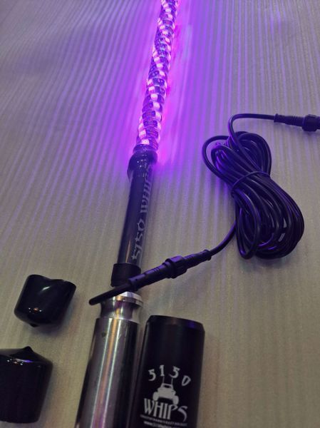 LED флагштоки 5150Whips 187 3ft (94см), комплект 2шт., можливість підключення стопів та поворотників, керування через додаток 5150WHIPS-187-3FT фото
