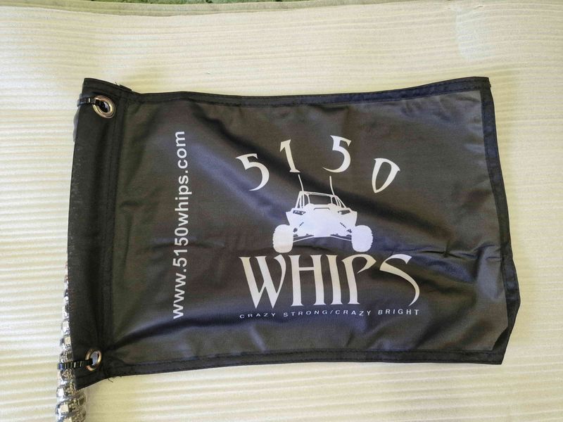 LED флагштоки 5150Whips 187 3ft (94см), комплект 2шт., можливість підключення стопів та поворотників, керування через додаток 5150WHIPS-187-3FT фото